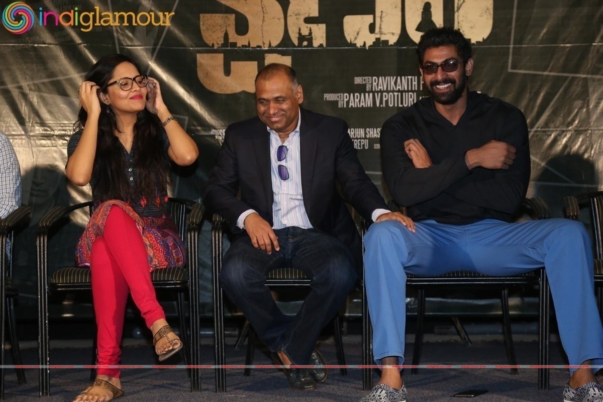 Kshanam Movie Press Meet Event hd photo