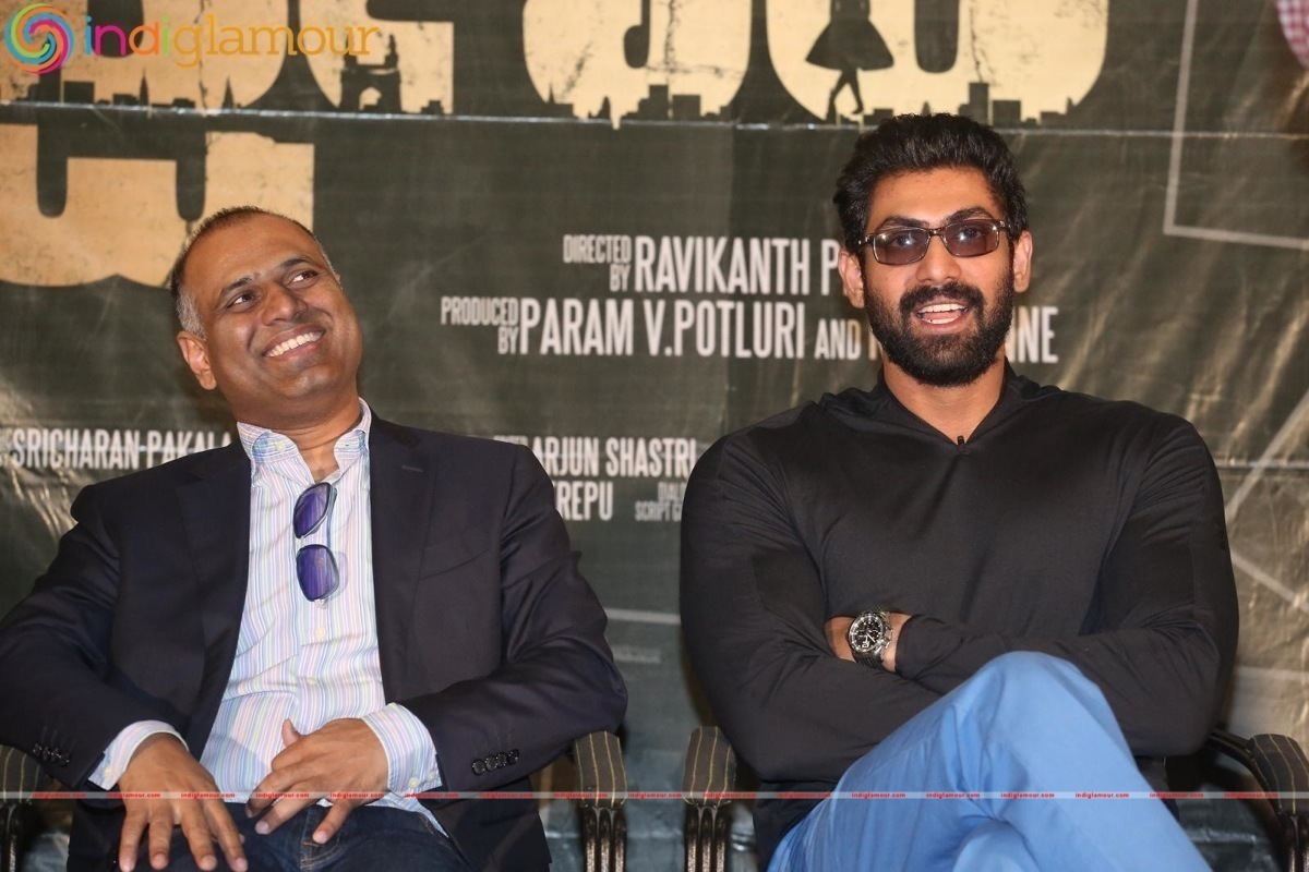 Kshanam Movie Press Meet Event hd photo