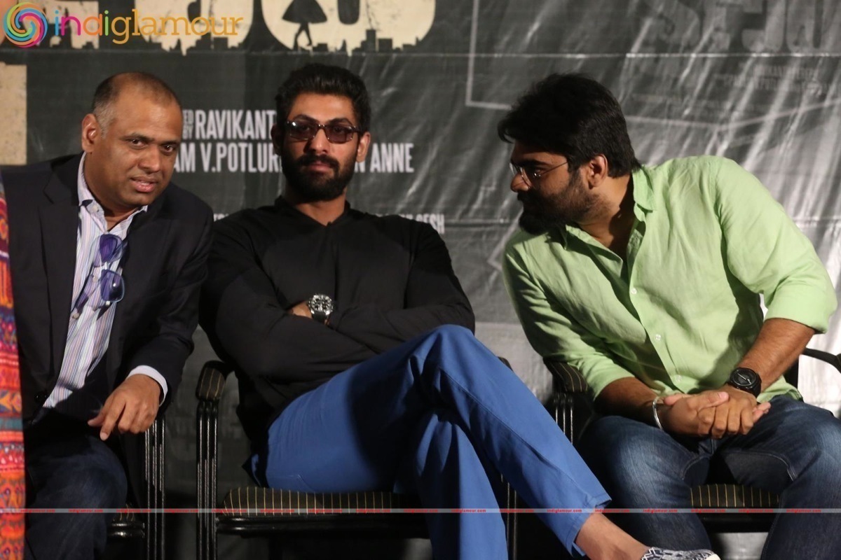 Kshanam Movie Press Meet Event hd photo