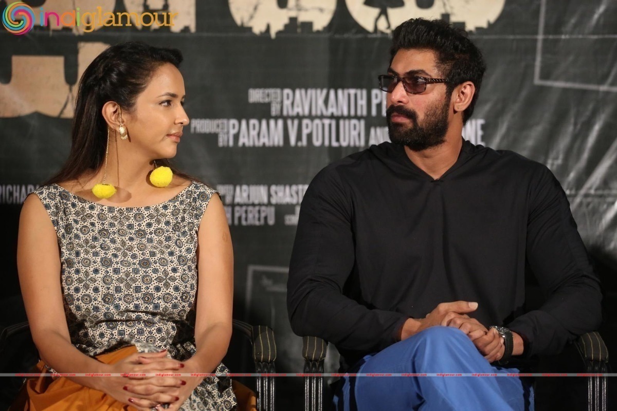 Kshanam Movie Press Meet Event hd photo