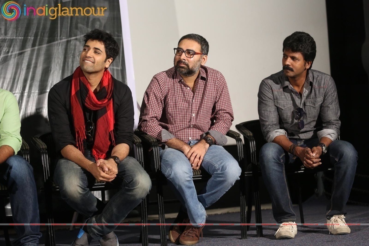 Kshanam Movie Press Meet Event hd photo