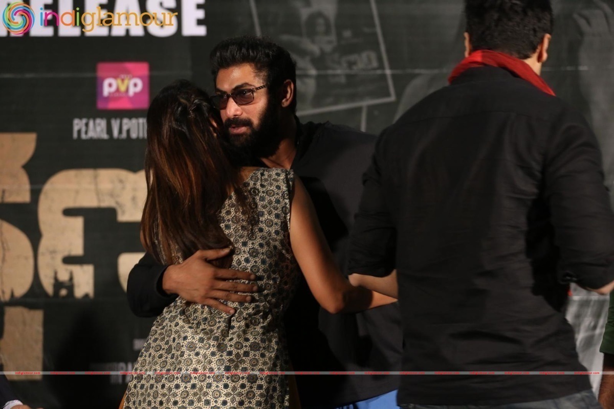 Kshanam Movie Press Meet Event hd photo