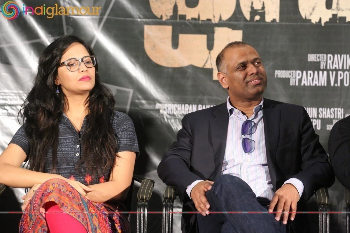 Kshanam Movie Press Meet Event hd photo