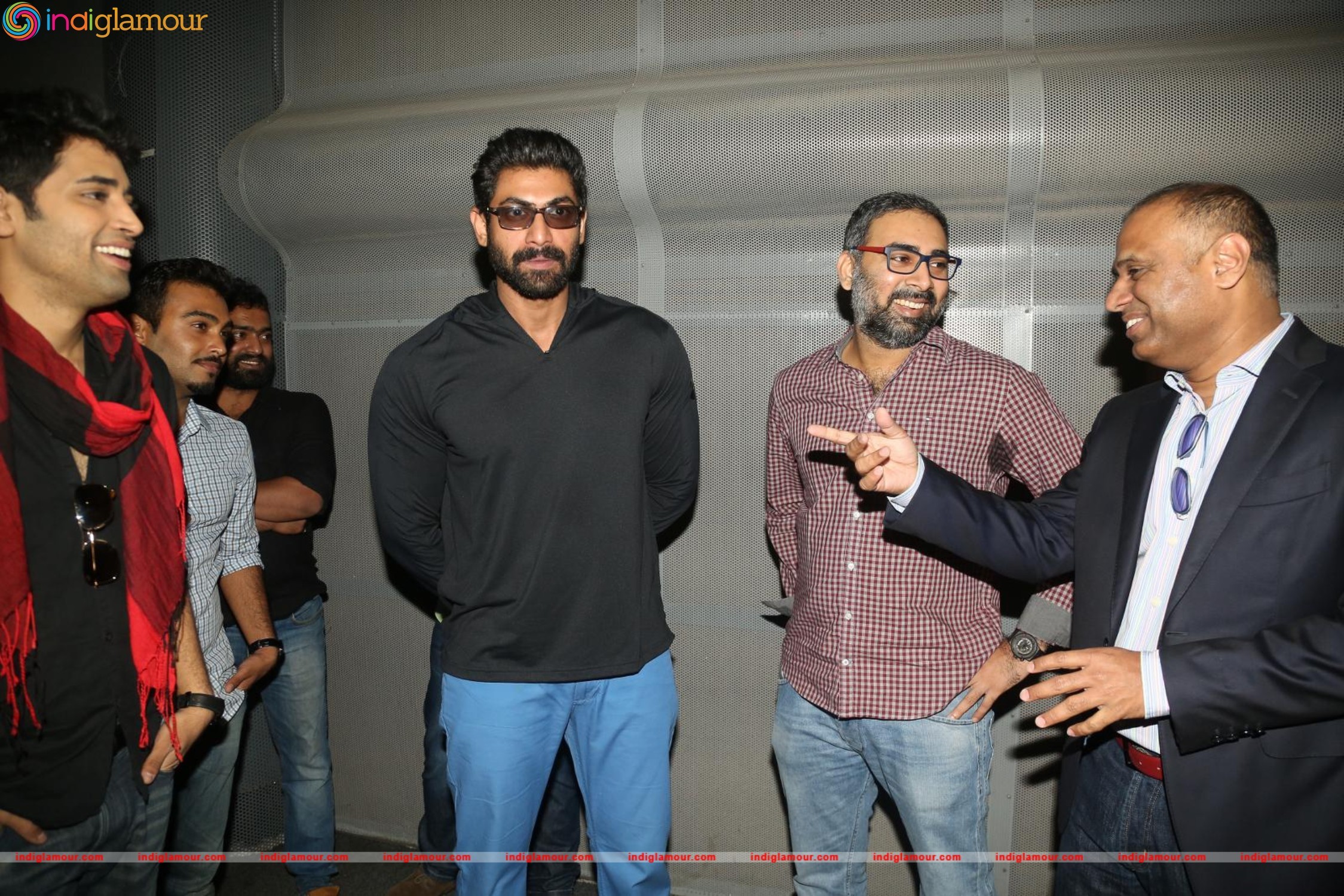 Kshanam Movie Pressmeet Event hd photo