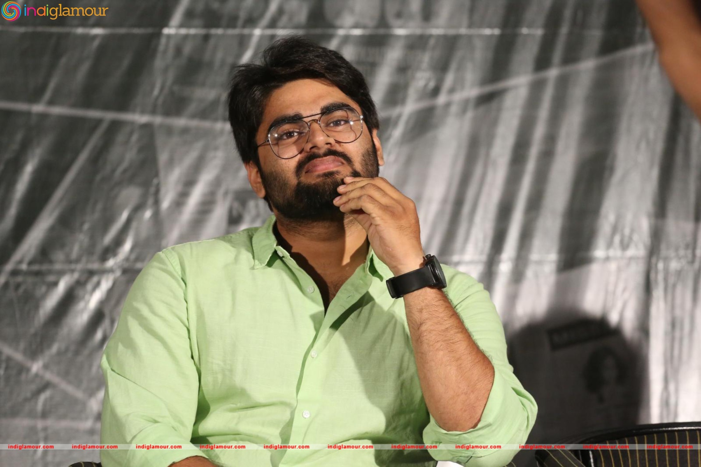 Kshanam Movie Pressmeet Event hd photo