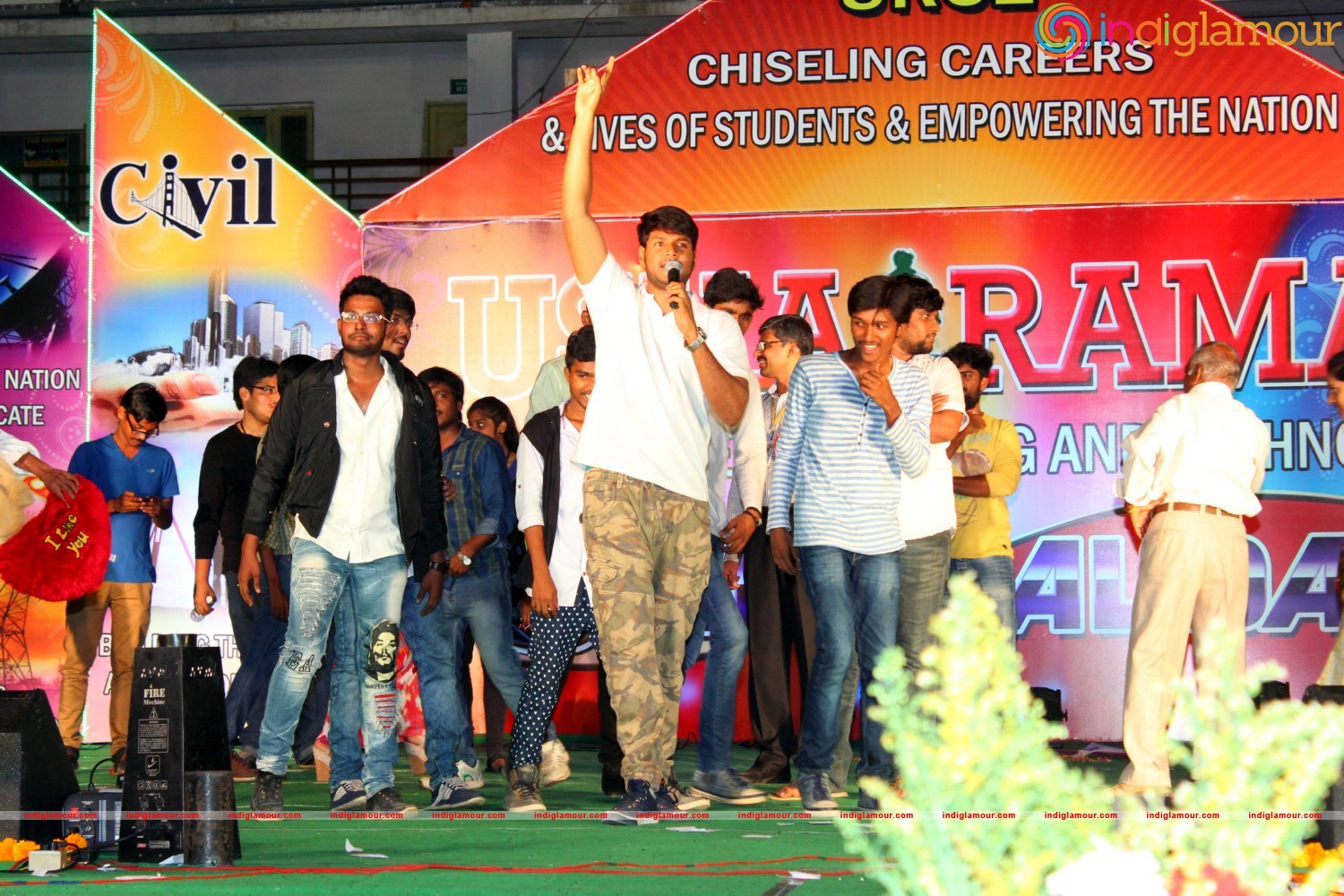 RUN Team at Usha Rama Engineering College Vijayawada Event hd photo