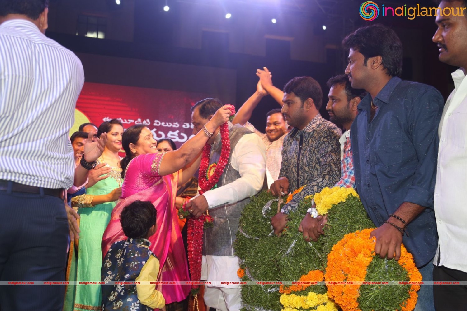 Ram Charan at Malla Reddy Engineering College Event hd photo