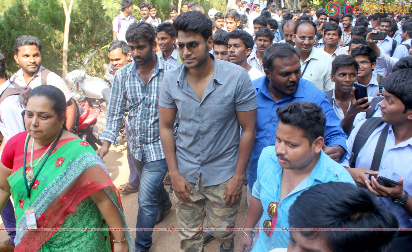 Run Movie Pre Release Tour Photos Event hd photo