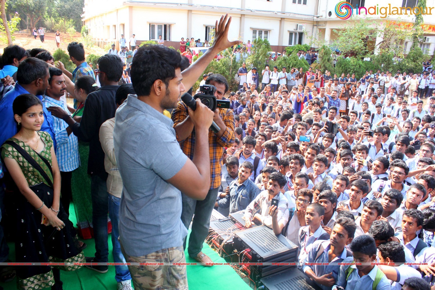Run Movie Pre Release Tour Photos Event hd photo