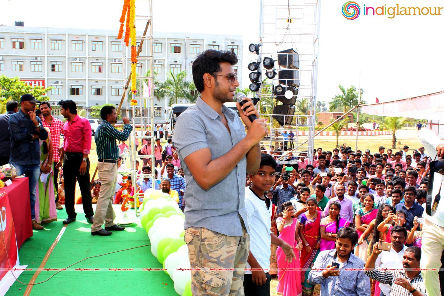 Run Movie Pre Release Tour Photos Event hd photo