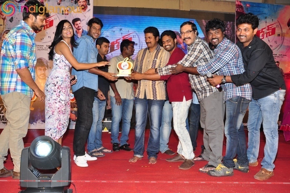 Sandeep Kishan and Anisha Ambrose Movie Run Event Event hd photo