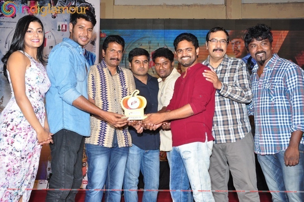 Sandeep Kishan and Anisha Ambrose Movie Run Event Event hd photo