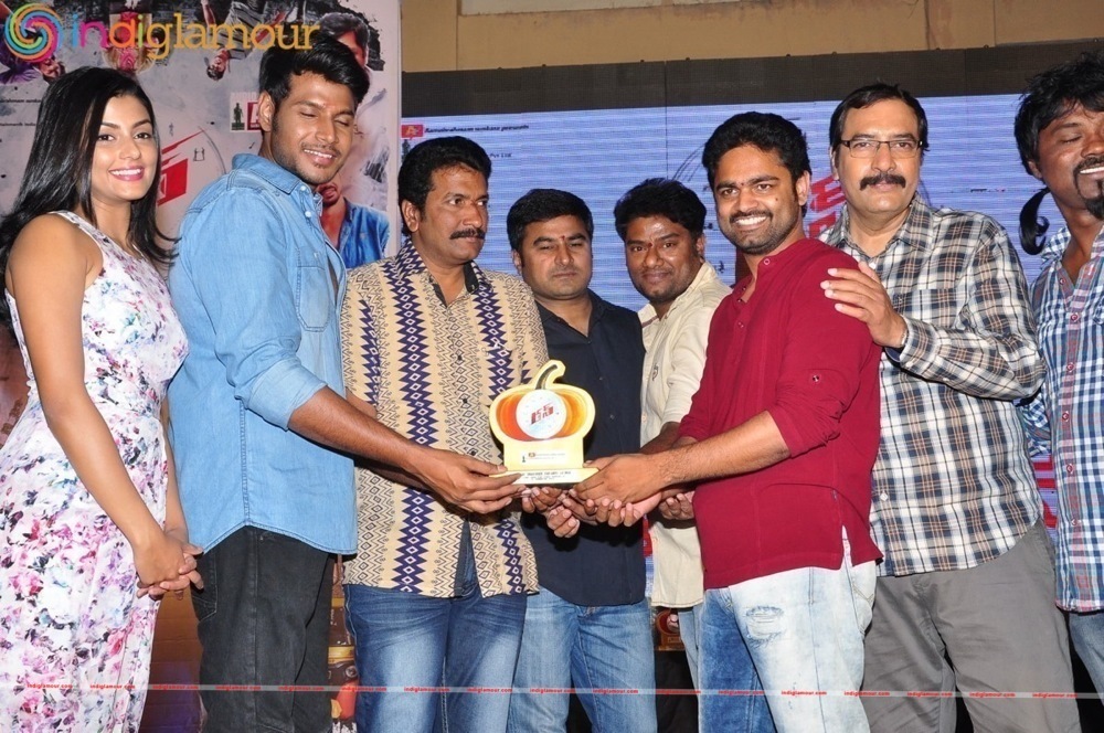 Sandeep Kishan and Anisha Ambrose Movie Run Event Event hd photo