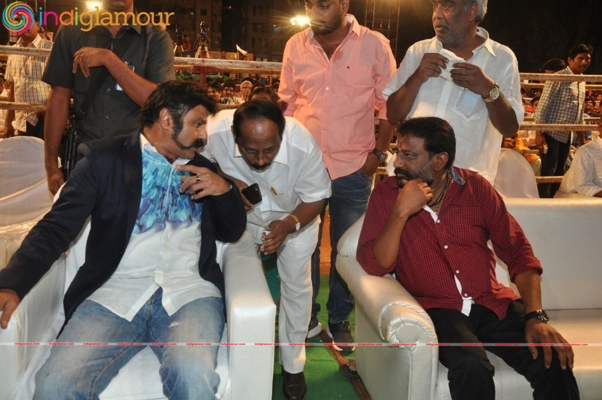 Raja Cheyyi Veste Movie Audio launch Event Event hd photo