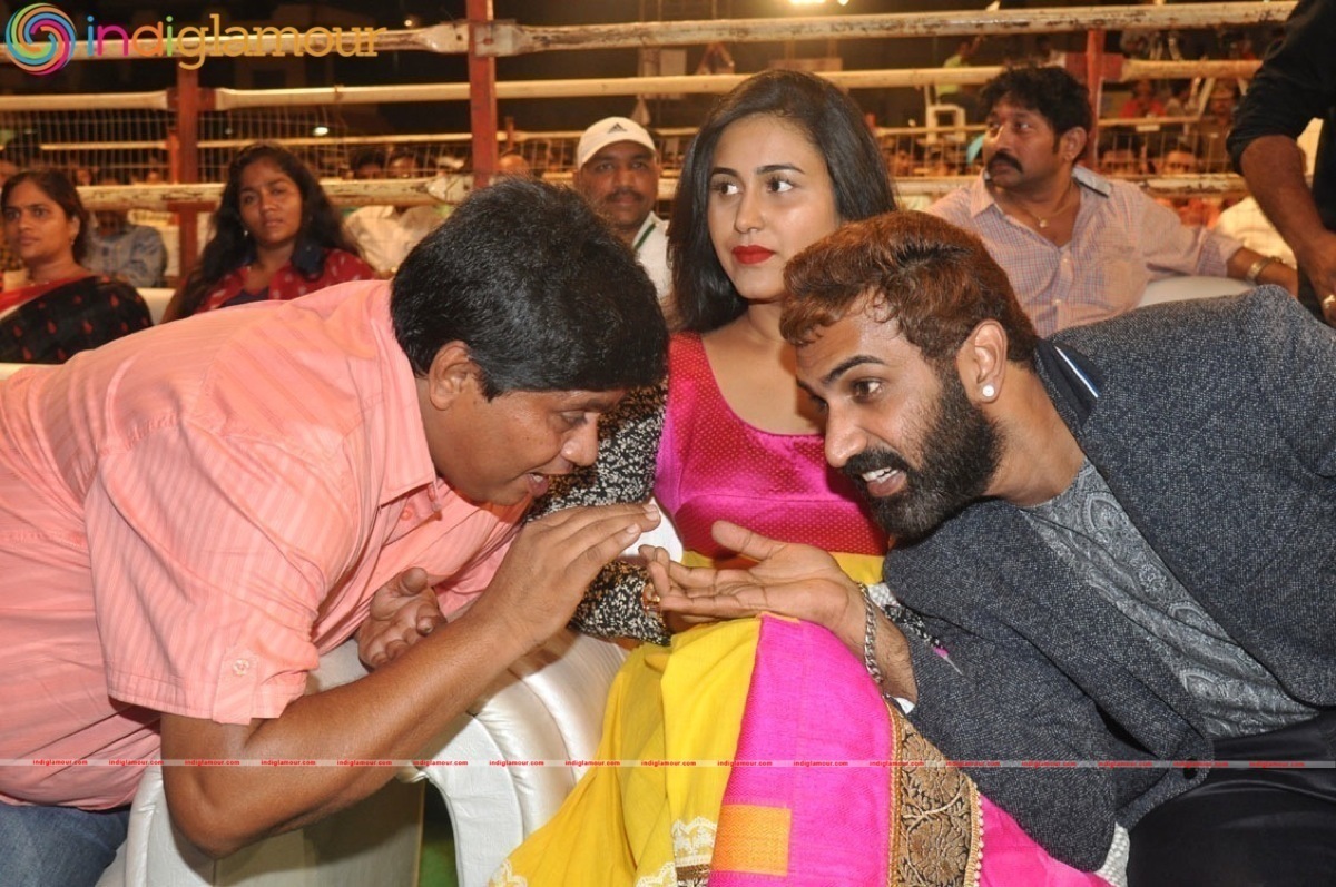 Raja Cheyyi Veste Movie Audio launch Event Event hd photo