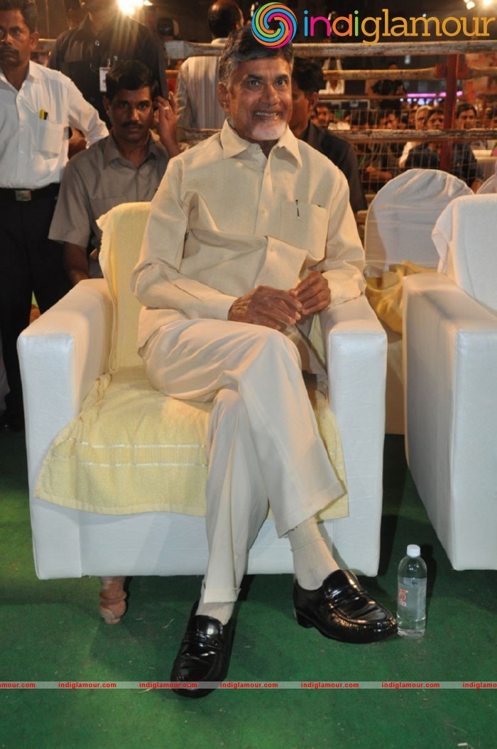 Raja Cheyyi Veste Movie Audio Event hd photo