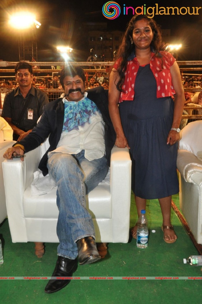 Raja Cheyyi Veste Movie Audio Event hd photo
