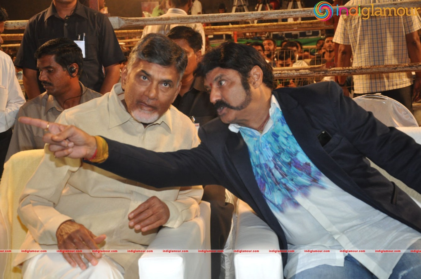 Raja Cheyyi Veste Movie Audio Event hd photo