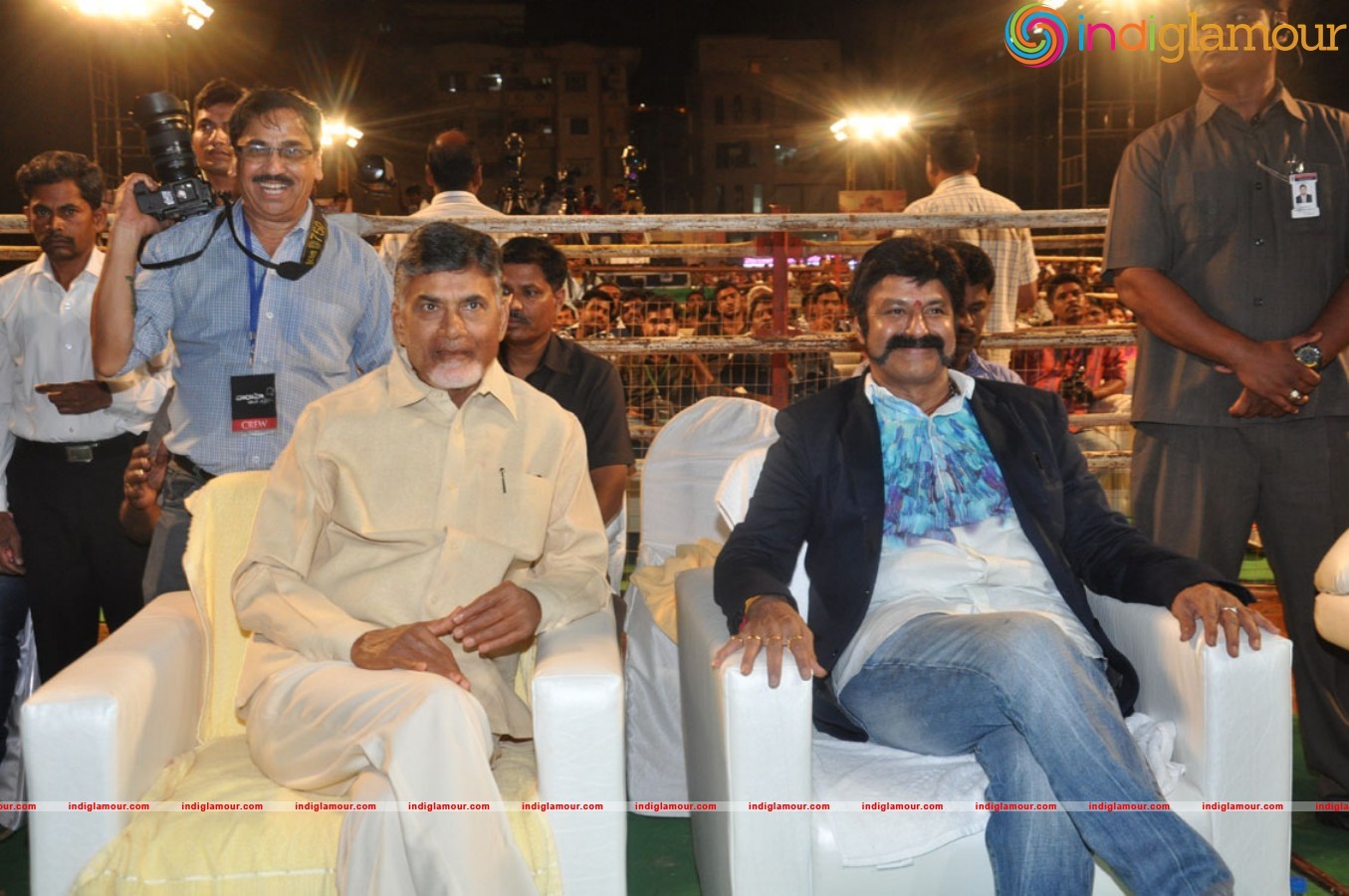 Raja Cheyyi Veste Movie Audio Event hd photo