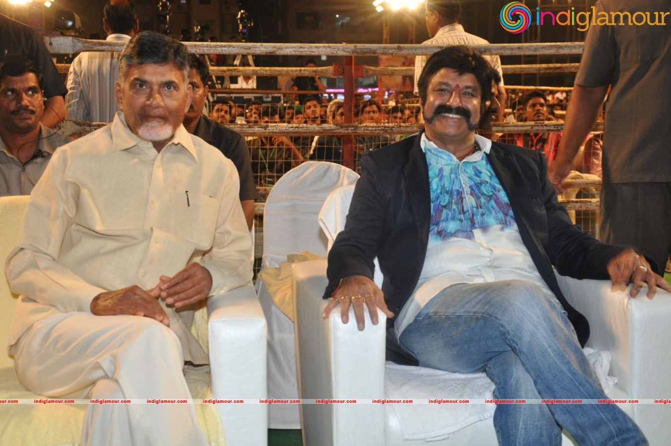 Raja Cheyyi Veste Movie Audio Event hd photo