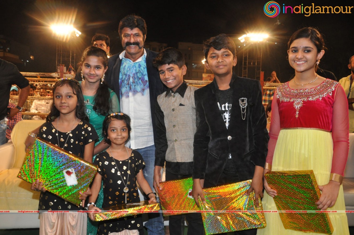 Raja Cheyyi Veste Movie Audio Event hd photo