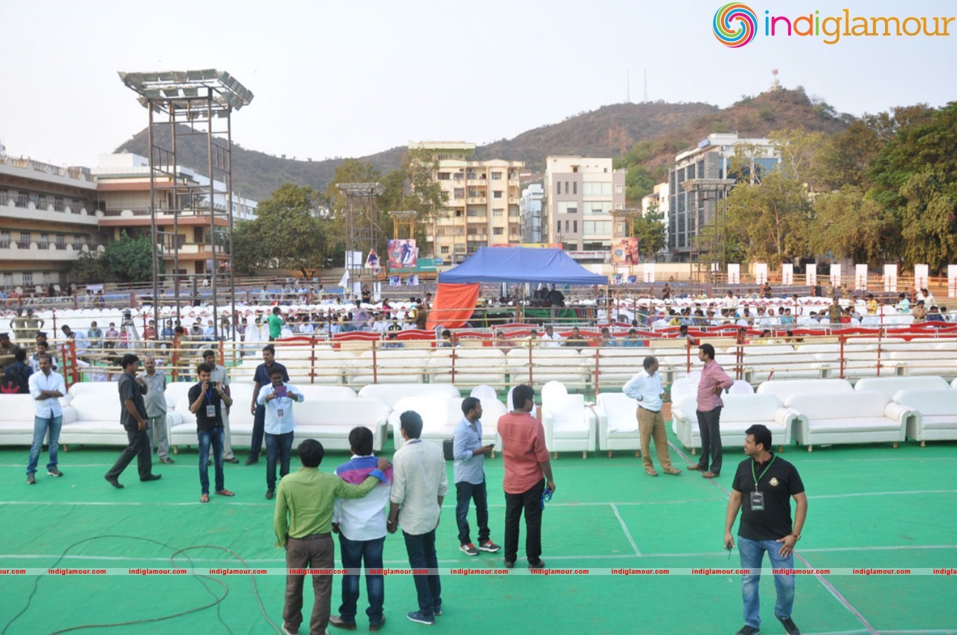 Raja Cheyyi Veste Movie Audio Event hd photo