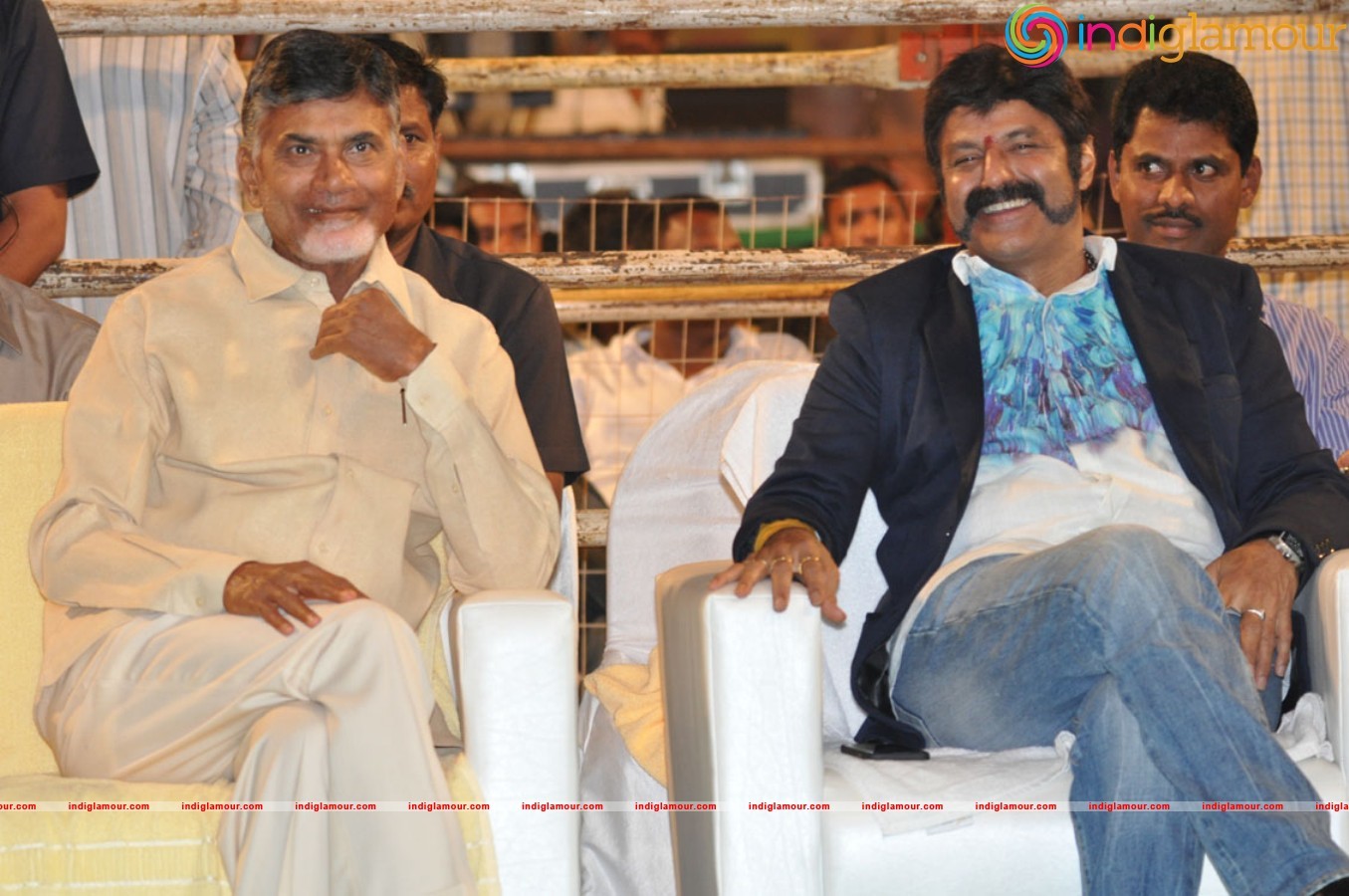 Raja Cheyyi Veste Movie Audio Event hd photo