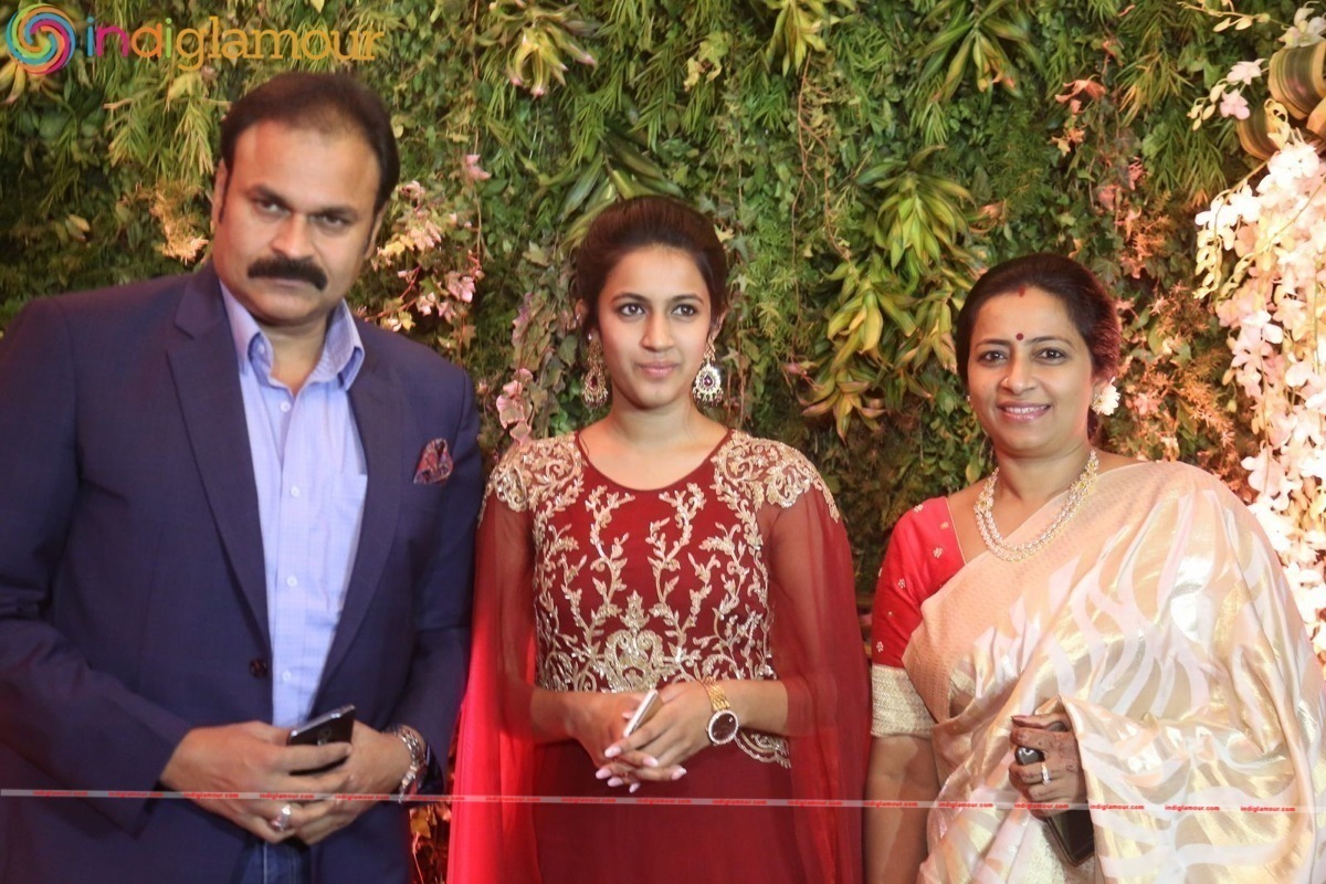 Chiranjeevi Daughter Sreeja Reception Event hd photo