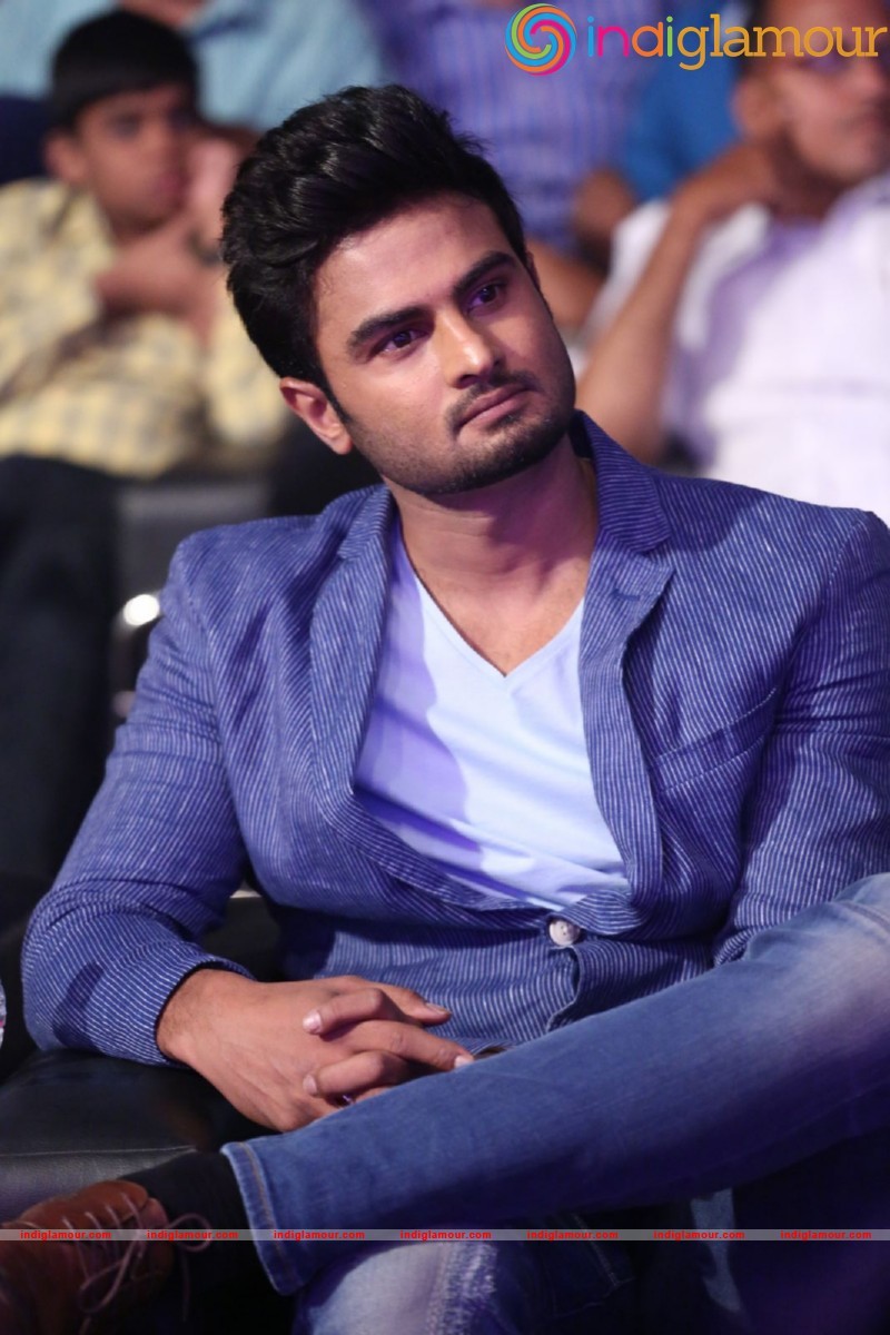 Brahmotsavam Audio Launch Event hd photo