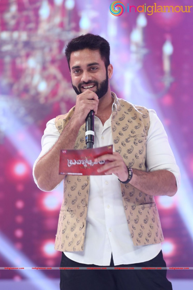 Brahmotsavam Audio Launch Event hd photo