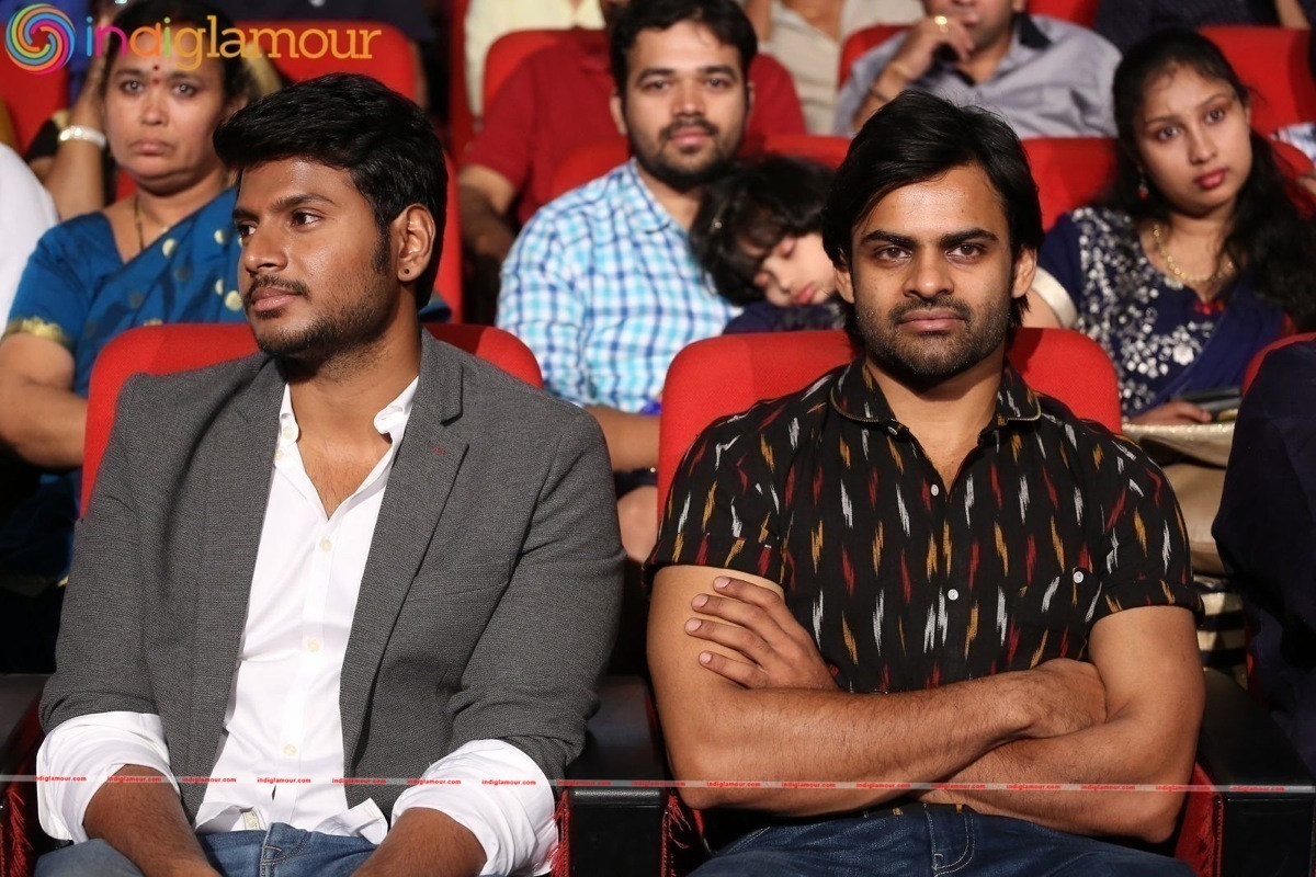 Okka Ammayi Thappa Audio Launch1 Event hd photo