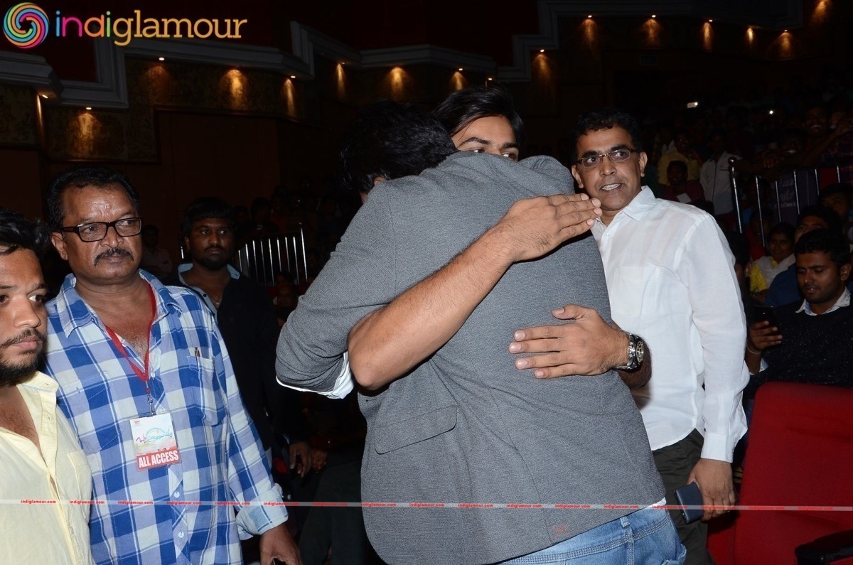 Okka Ammayi Thappa Audio Launch1 Event hd photo