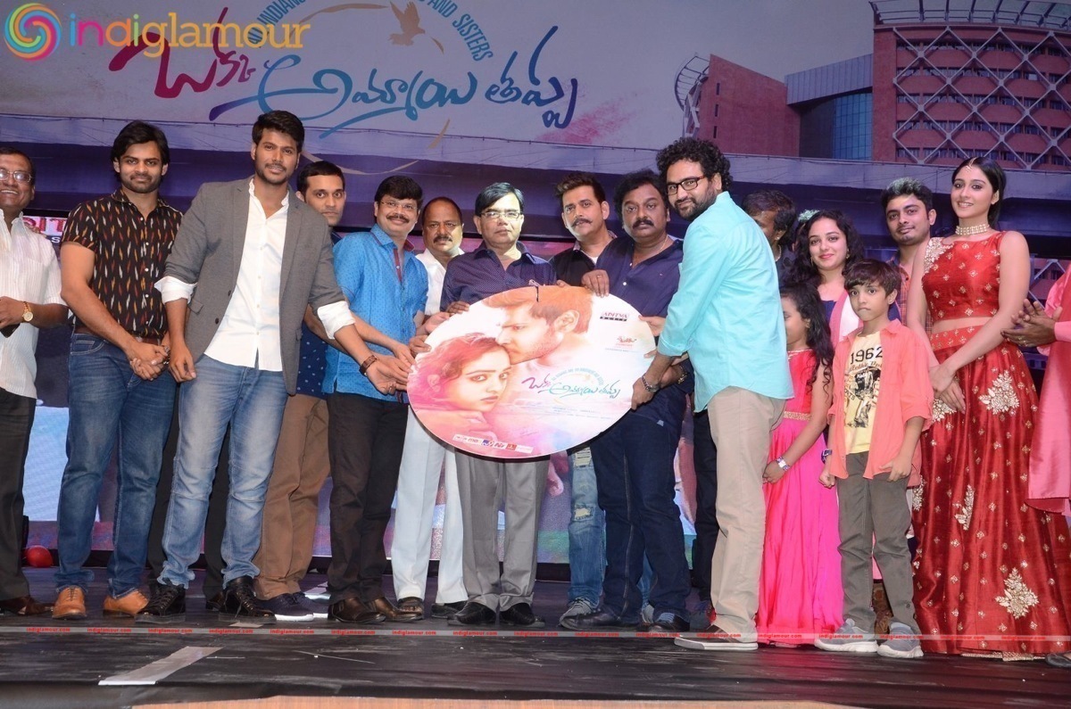 Okka Ammayi Thappa Audio Launch Event hd photo