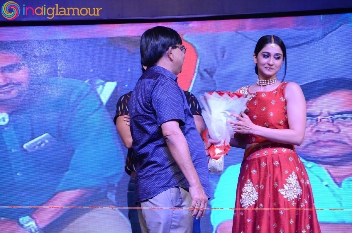 Okka Ammayi Thappa Audio Launch Event hd photo
