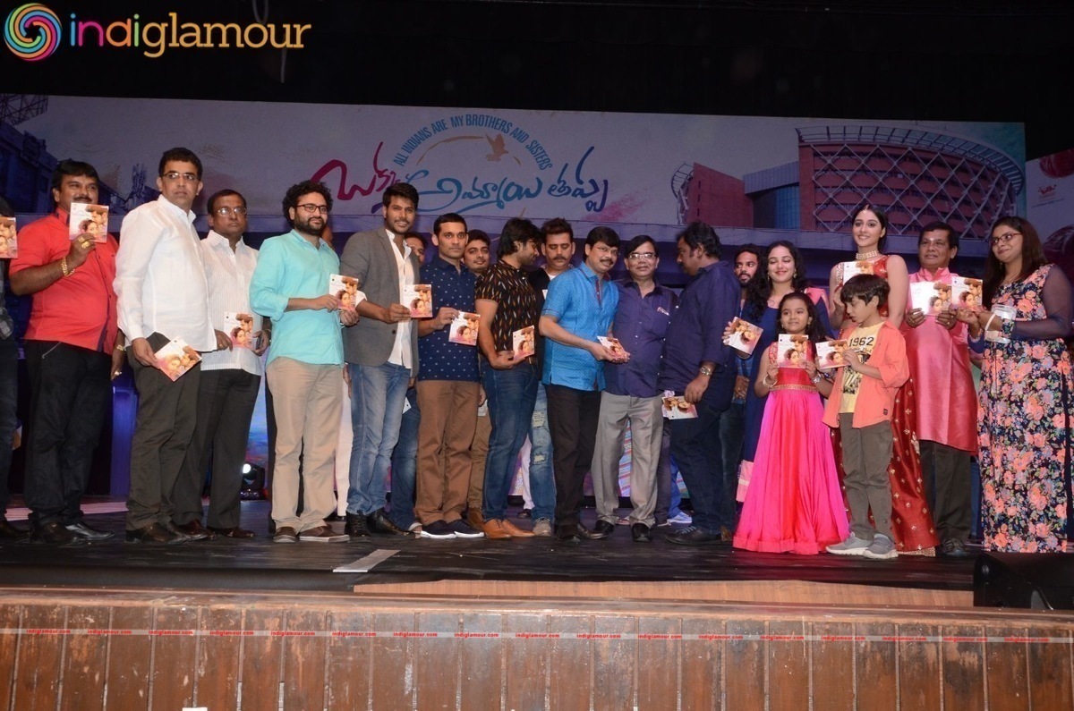 Okka Ammayi Thappa Audio Launch Event hd photo