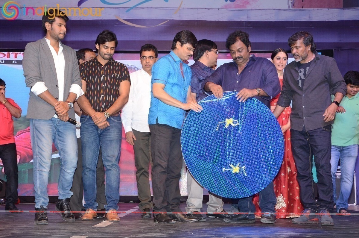 Okka Ammayi Thappa Audio Launch Event hd photo
