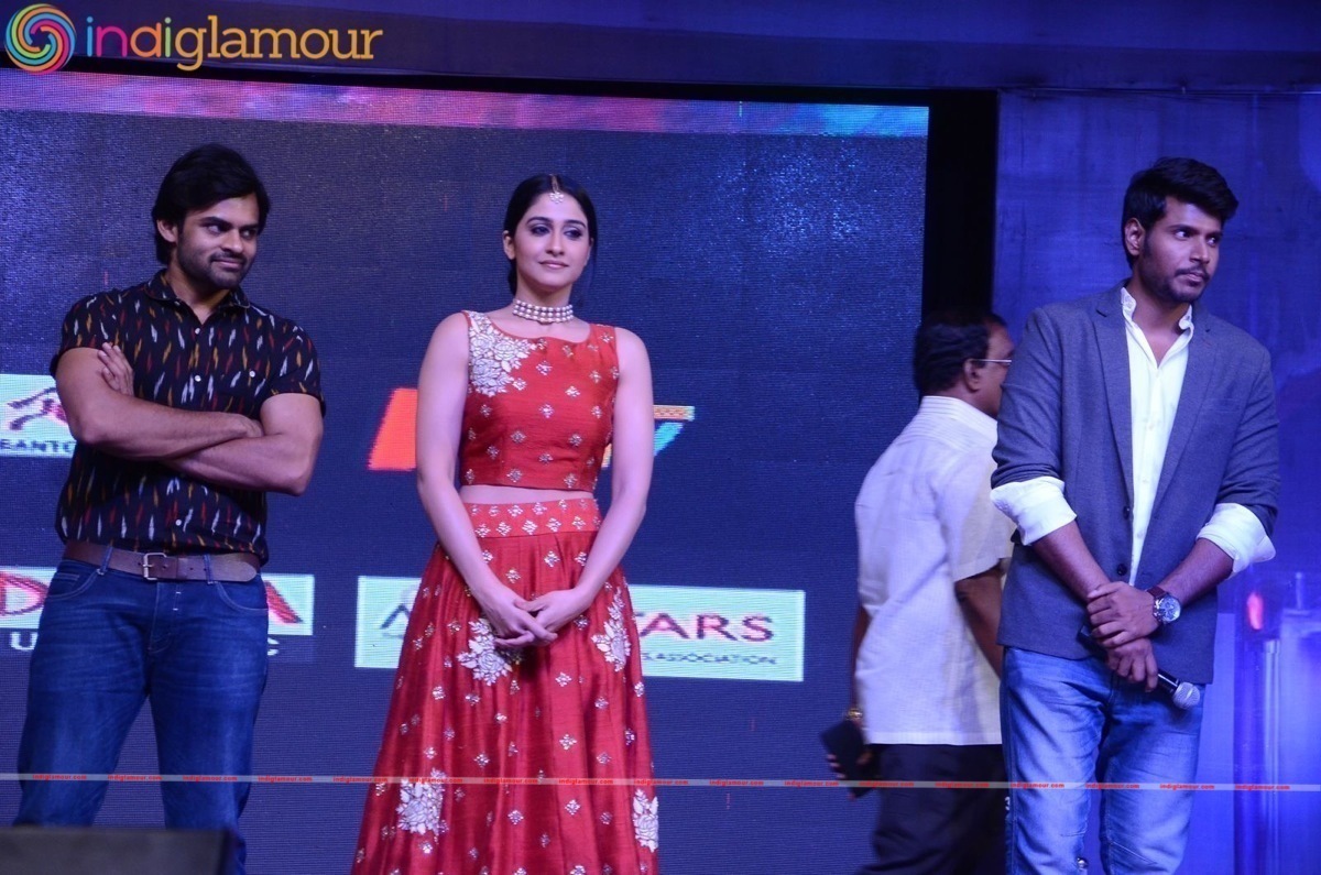 Okka Ammayi Thappa Audio Launch Event hd photo