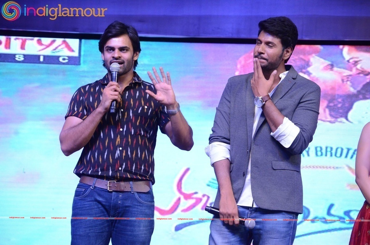 Okka Ammayi Thappa Audio Launch Event hd photo