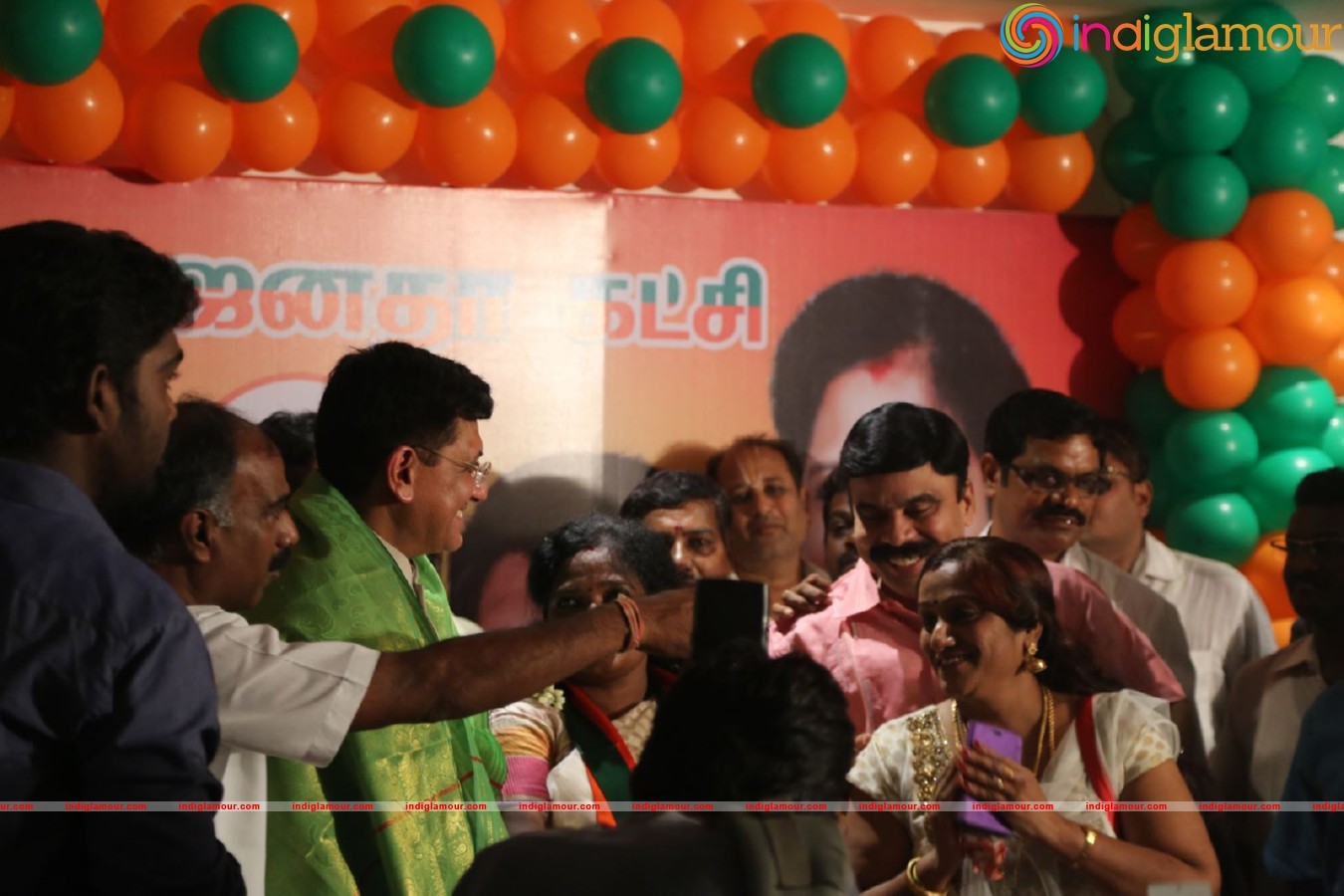 Powerstar Srinivasan campaign for BJP Candidates in Virugambakkam Event hd photo