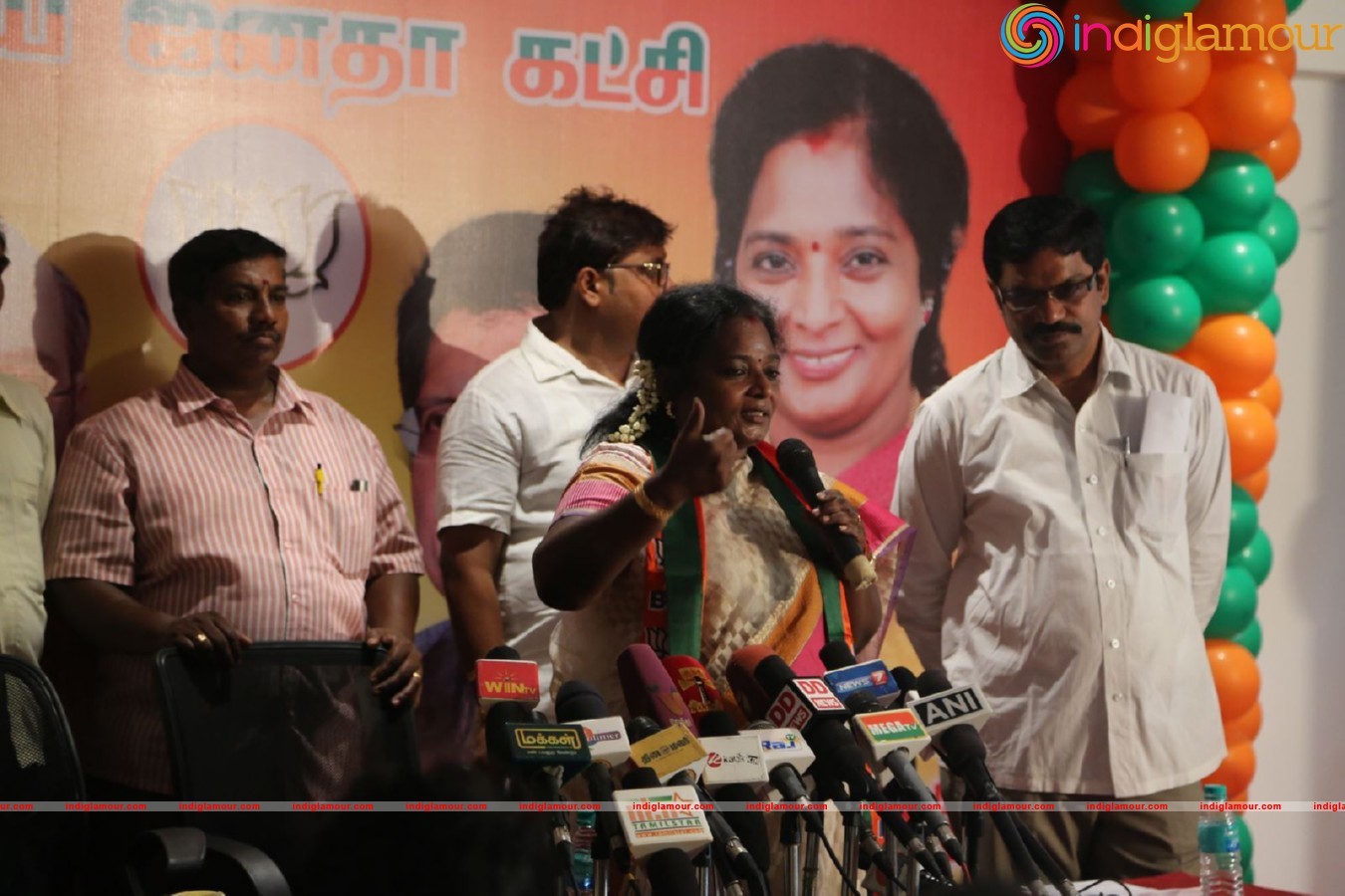 Powerstar Srinivasan campaign for BJP Candidates in Virugambakkam Event hd photo