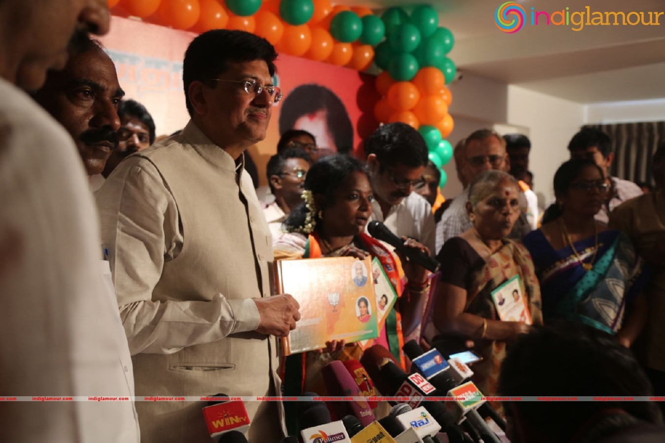 Powerstar Srinivasan campaign for BJP Candidates in Virugambakkam Event hd photo
