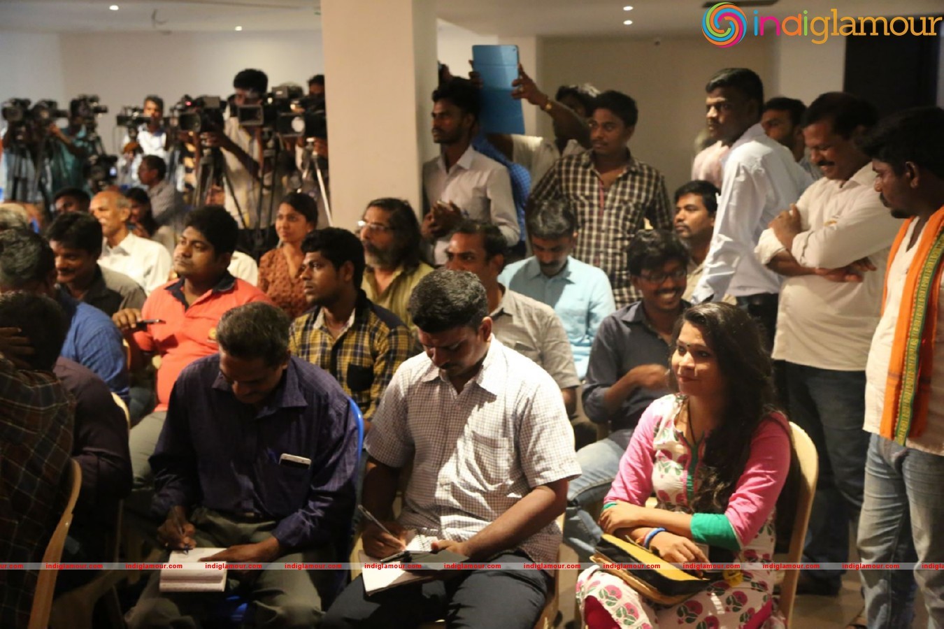 Powerstar Srinivasan campaign for BJP Candidates in Virugambakkam Event hd photo
