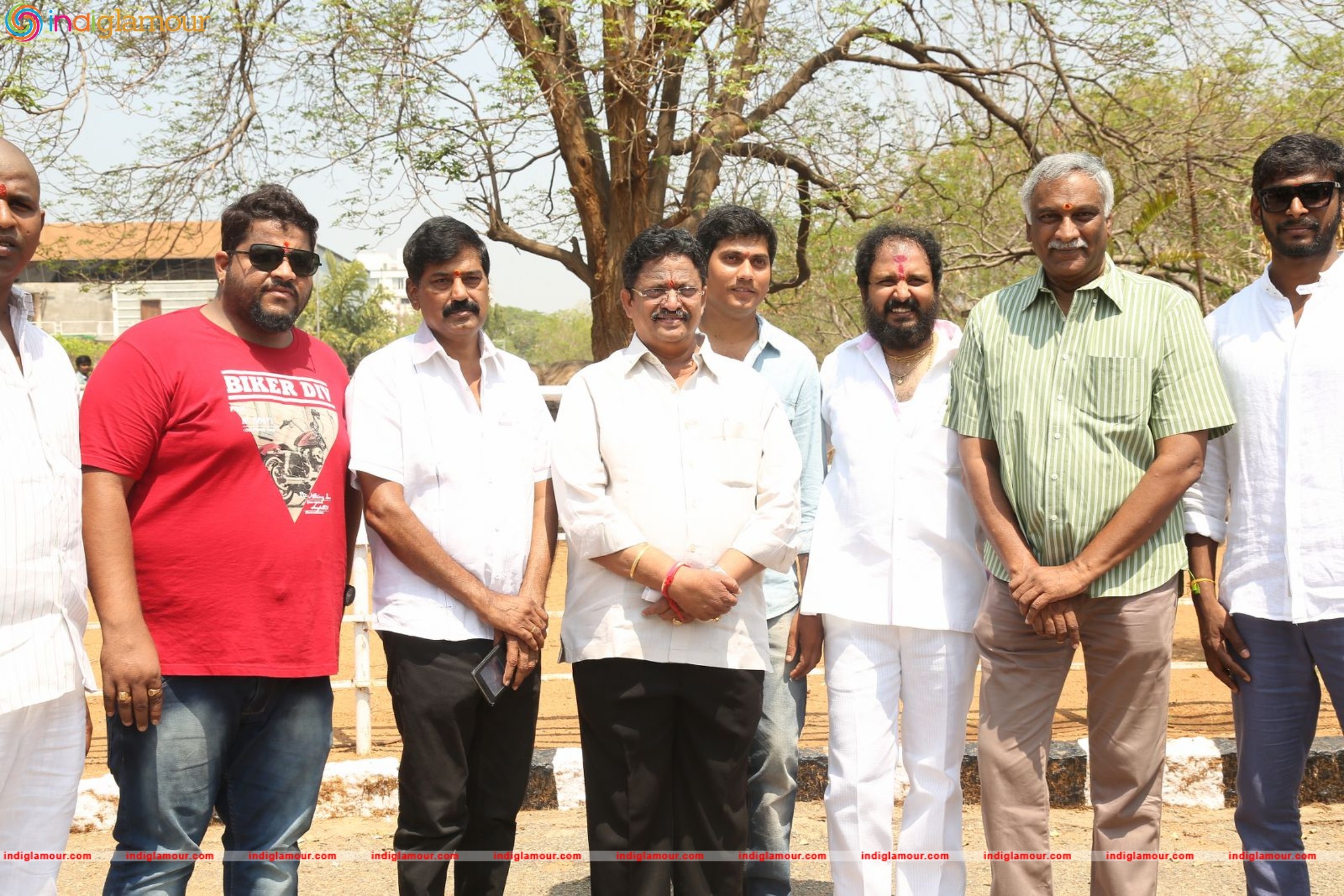 4×4 Movie Opening Photos Event hd photo