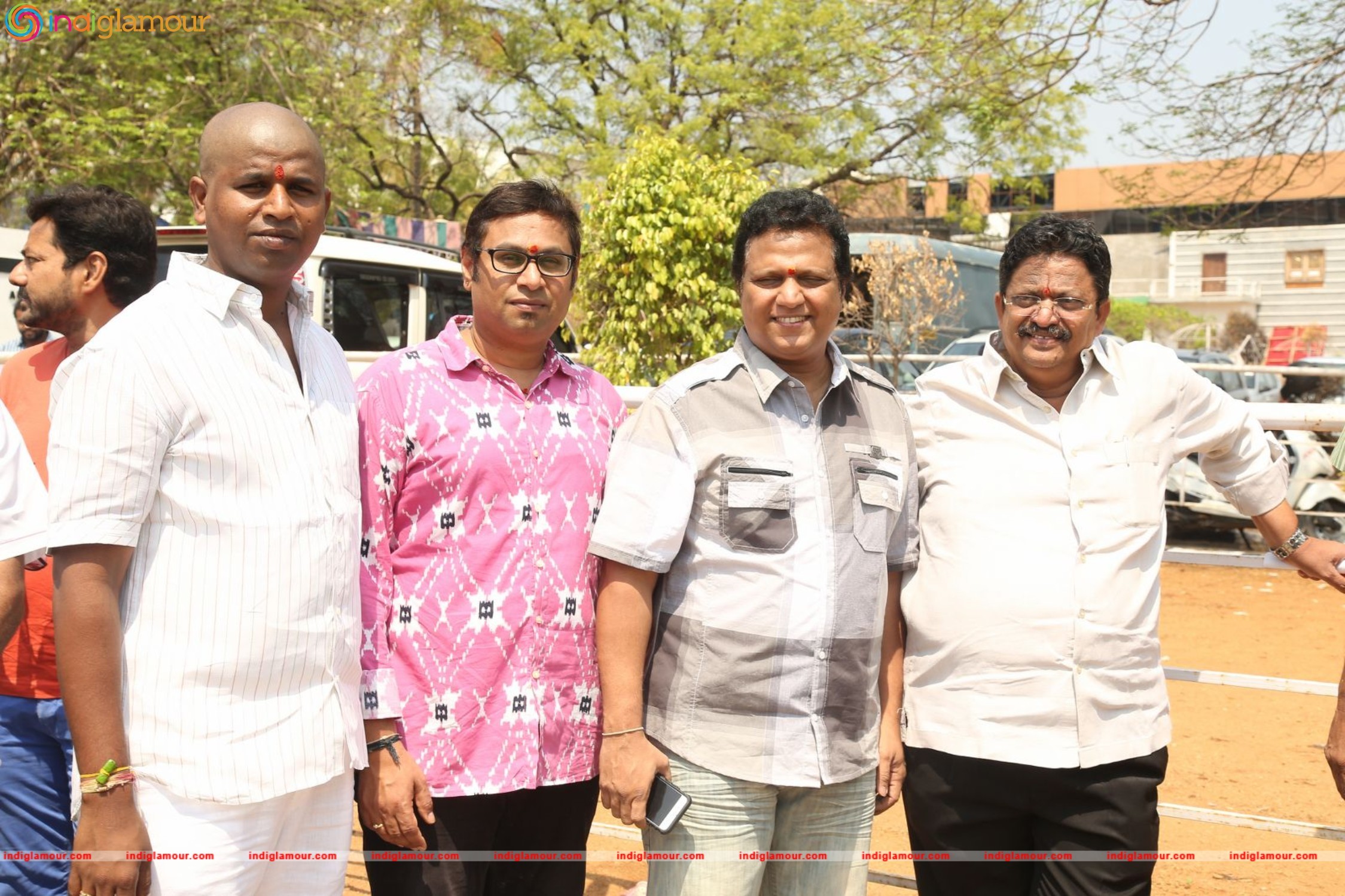 4×4 Movie Opening Photos Event hd photo