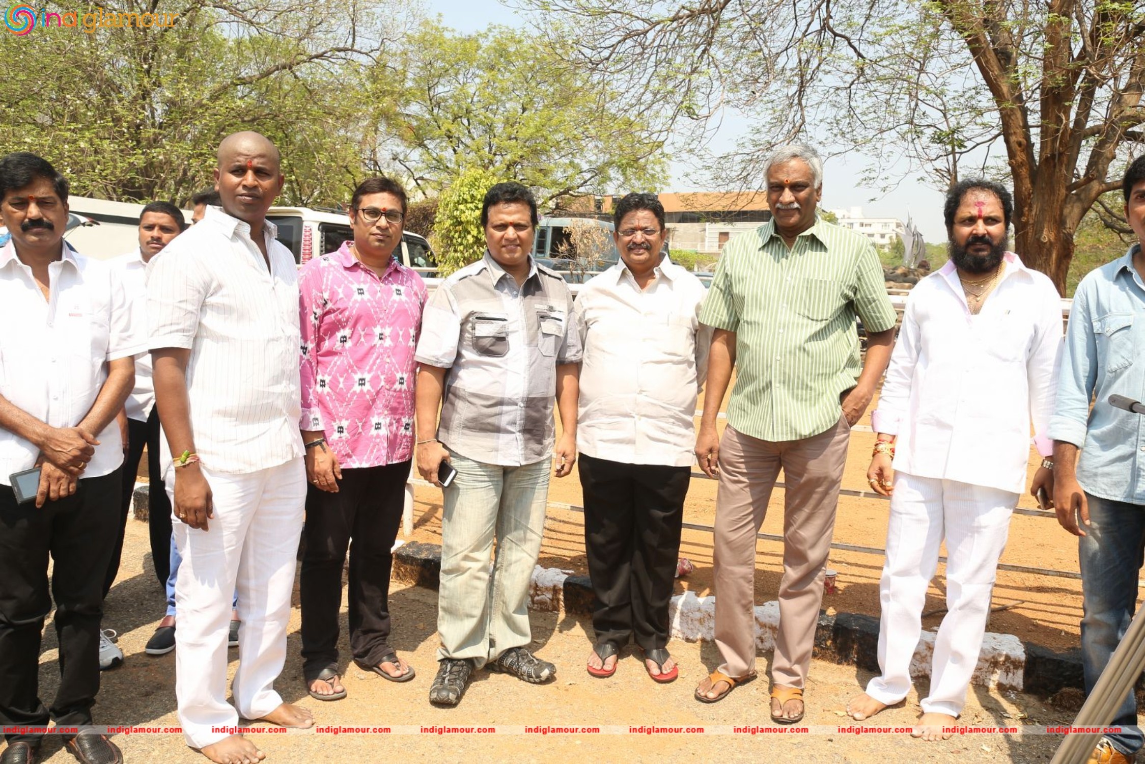 4×4 Movie Opening Photos Event hd photo
