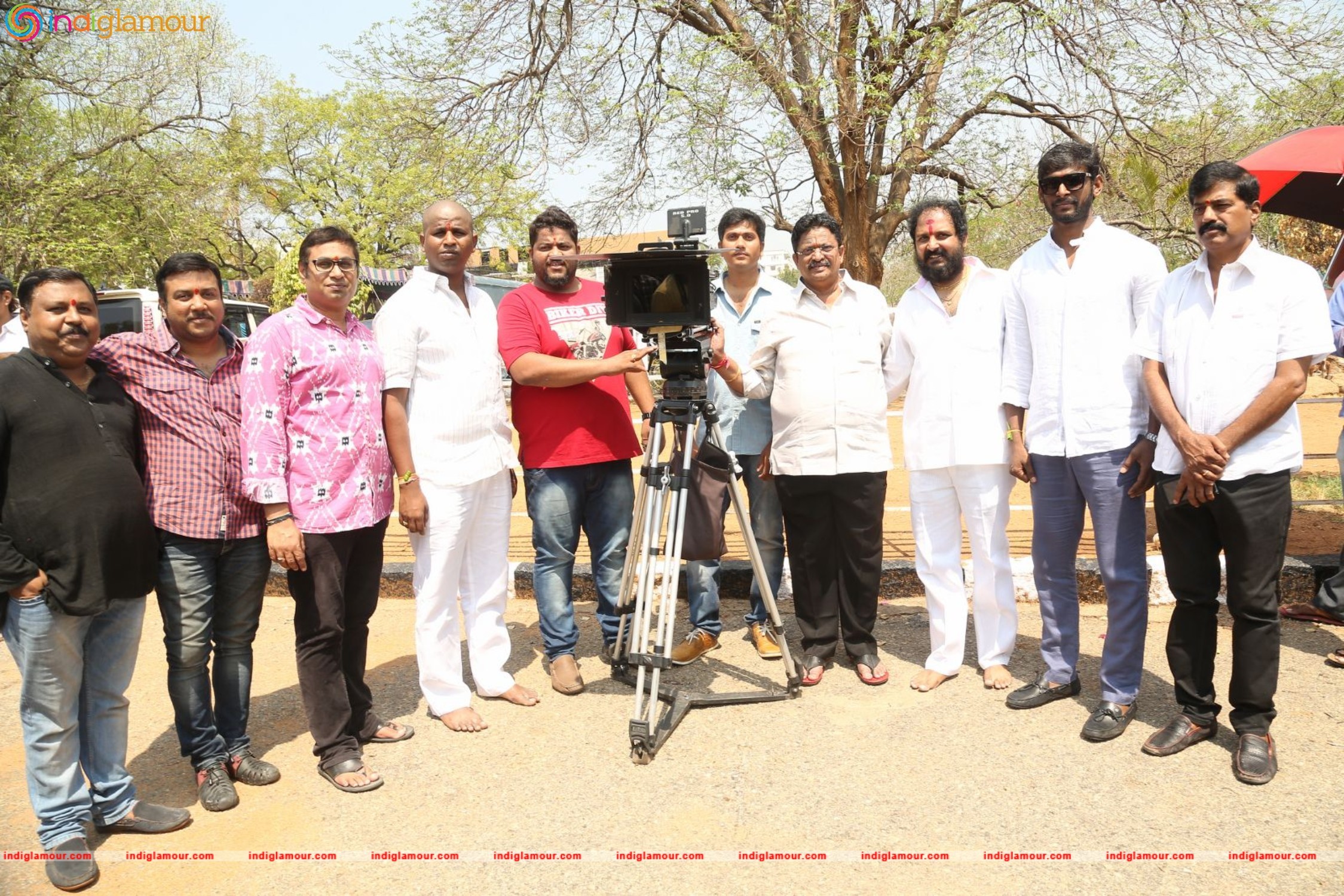4×4 Movie Opening Photos Event hd photo