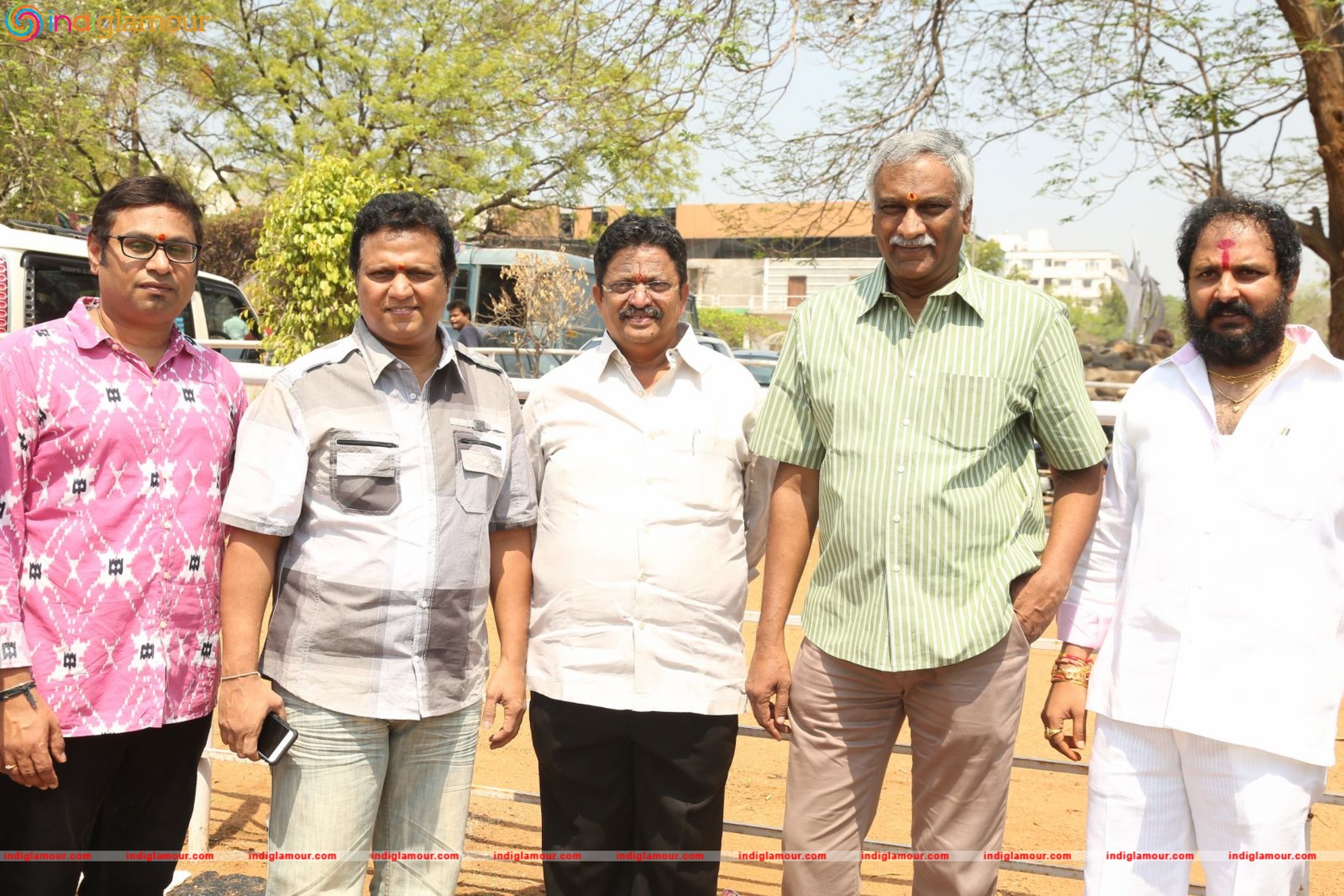 4×4 Movie Opening Photos Event hd photo