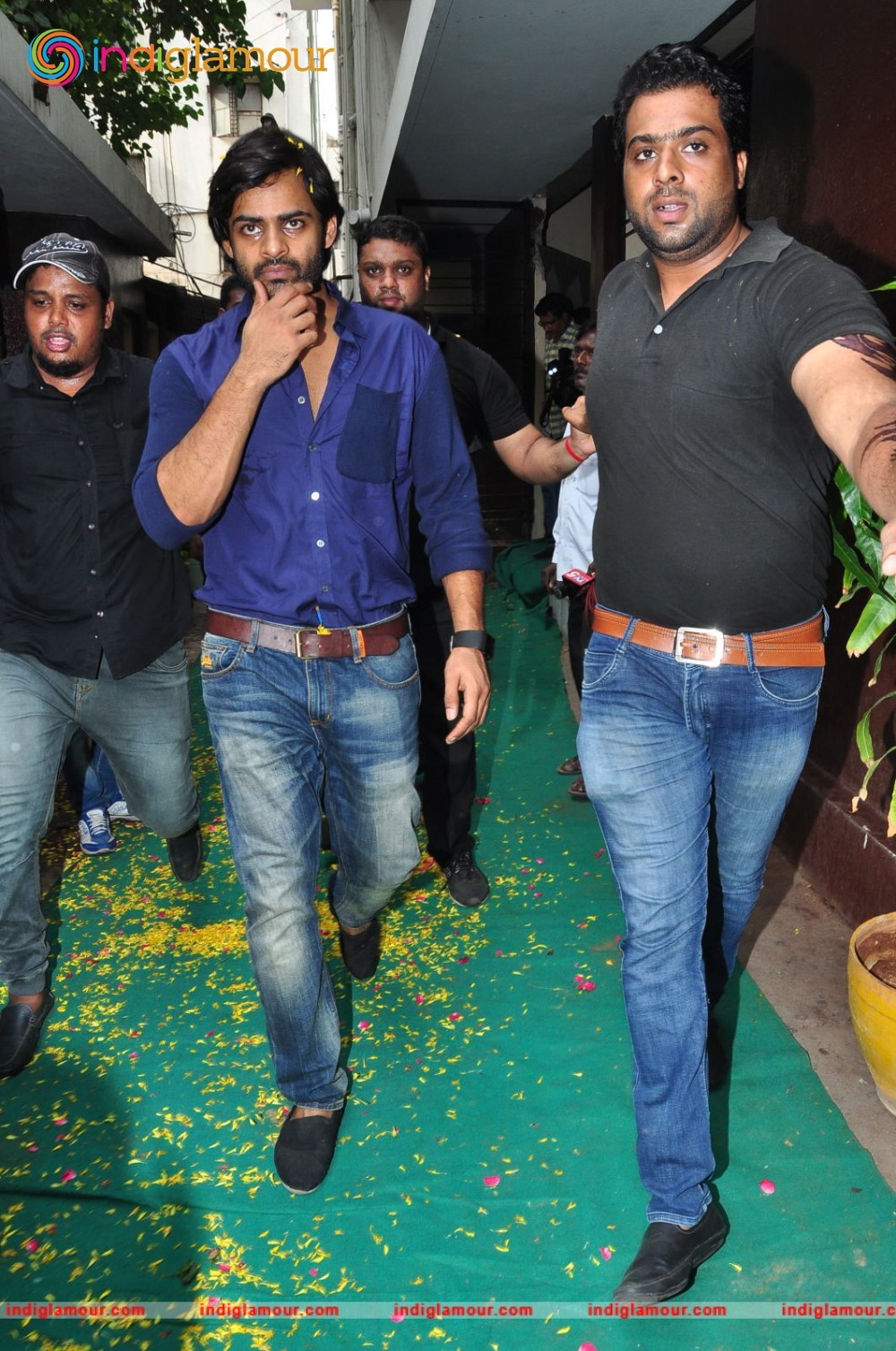 Supreme Movie Platinum Disc Function Event hd photo