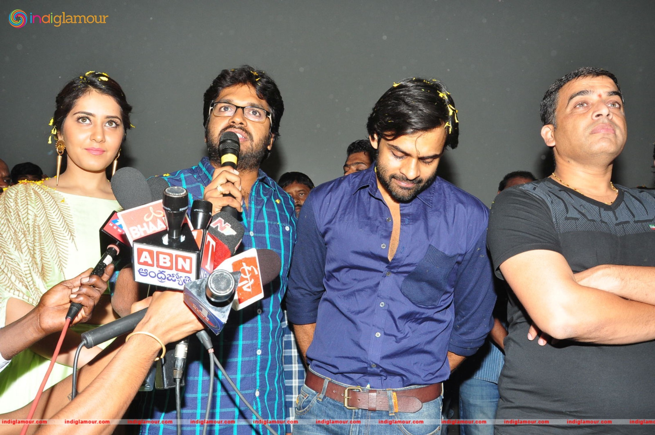 Supreme Movie Platinum Disc Function Event hd photo