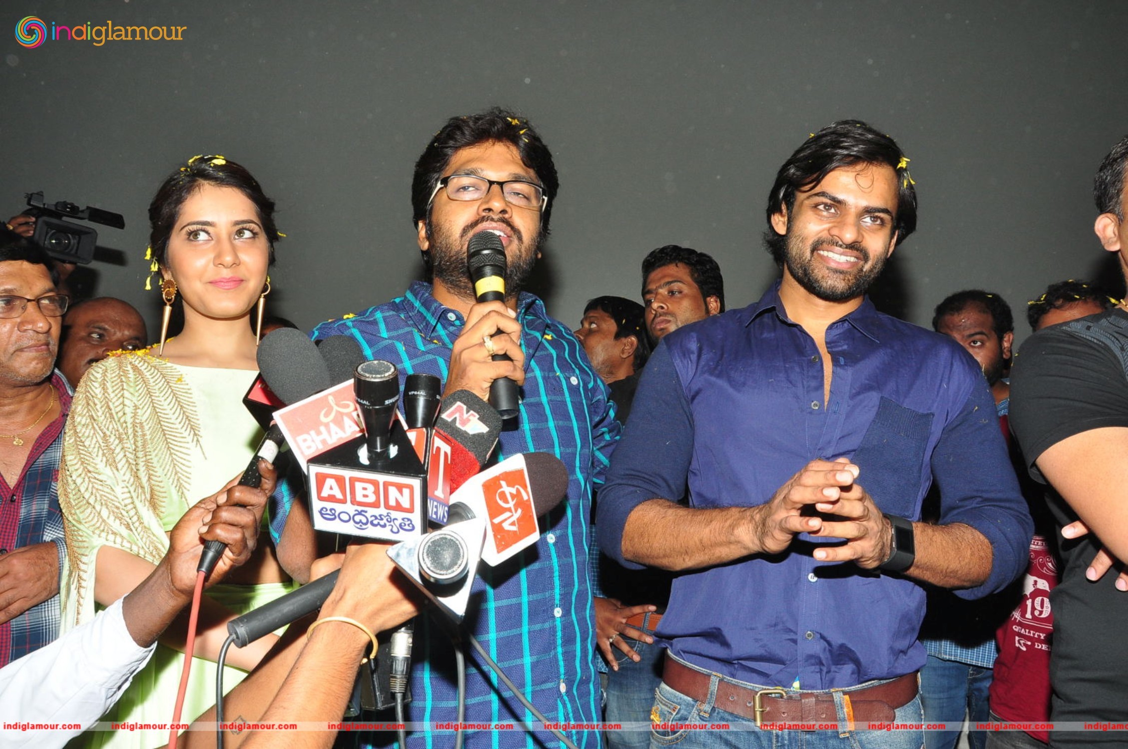 Supreme Movie Platinum Disc Function Event hd photo